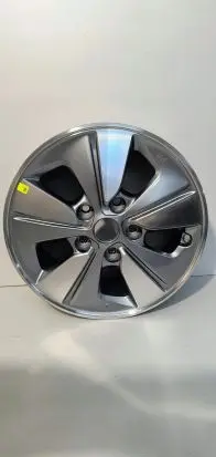 Nissan Leaf I (ZE0) R15 alloy rim 