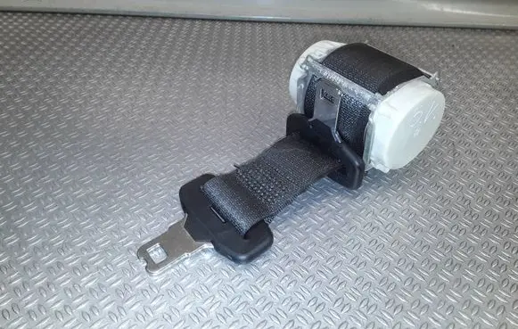 Opel Meriva B Middle seatbelt (rear) 