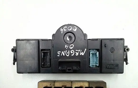 Renault Megane II Climate control unit