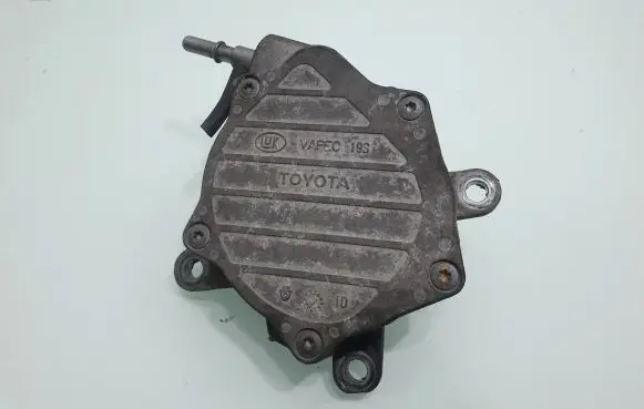 Toyota Corolla Verso AR10 Vacuum pump