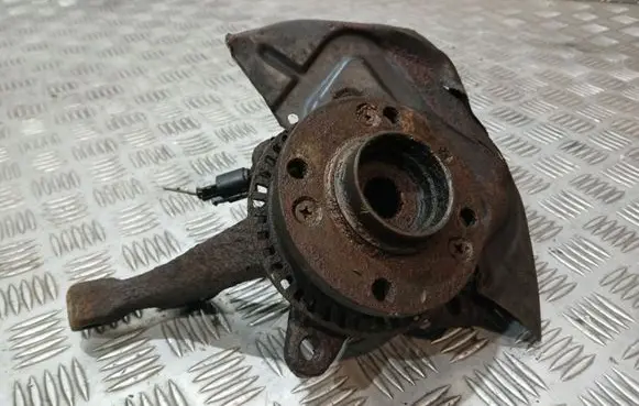 Volkswagen Caddy Front wheel hub spindle knuckle 