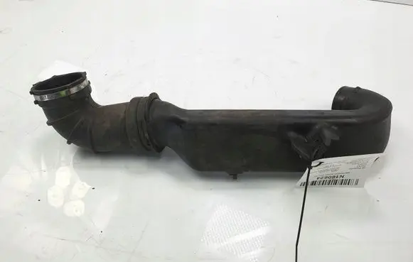 Land Rover Range Rover L322 Air intake hose/pipe 4620225959