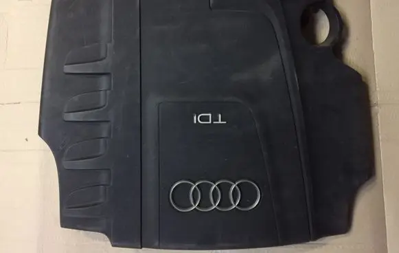 Audi A4 S4 B8 8K Engine cover (trim) 03L103925