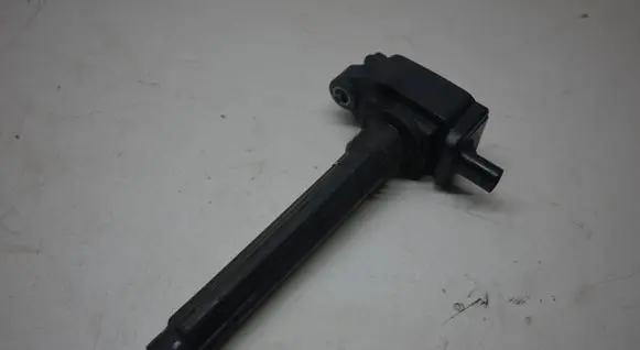 High voltage ignition coil