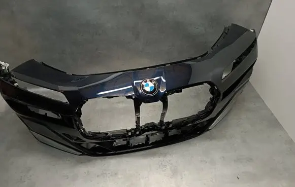 BMW 7 G70 Front bumper