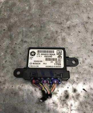 Jeep Compass Parking PDC control unit/module 68403130AA-BILI 68403130AA
