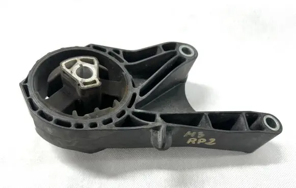 Opel Zafira C Engine mount bracket 13248600