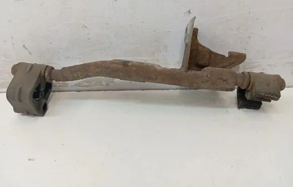 Mercedes-Benz E W238 Muffler mount bracket/holder A2054902540