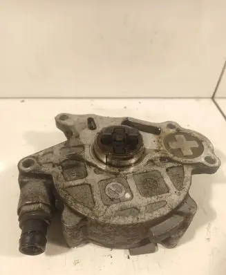 Skoda Octavia Mk2 (1Z) Vacuum pump 03L145100c