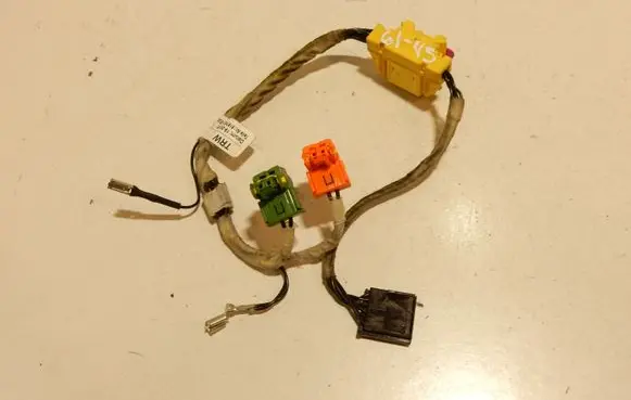 Audi A6 S6 C6 4F Airbag squib ring wiring 61674391 6145