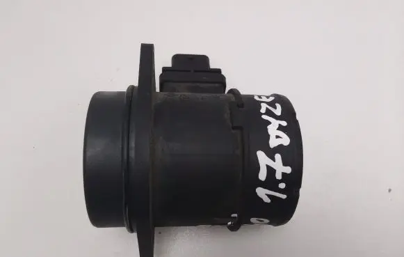 Hyundai i40 Mass air flow meter 281642A500
