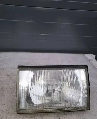Opel Monterey Headlight/headlamp E131294