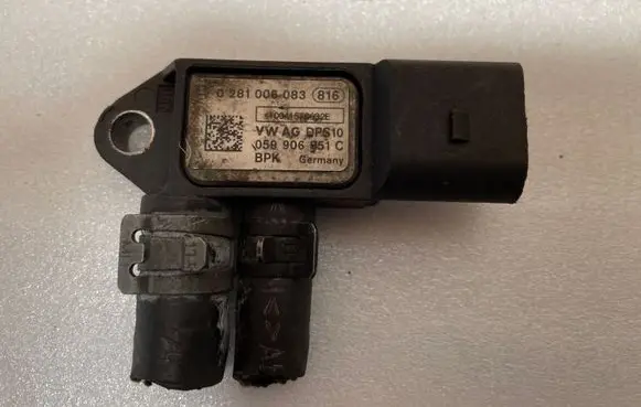 Audi A3 S3 8V Exhaust gas pressure sensor 059906051C