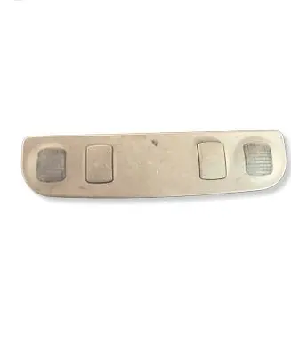 Audi A4 S4 B7 8E 8H Rear seat light 8E0947111A
