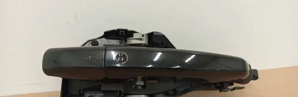 Land Rover Discovery Sport Front door exterior handle FK72224A80AA BJ32224N02BA