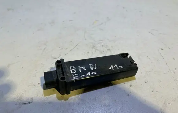 BMW 5 F10 F11 Tire pressure control unit 6881474 TSSSG4G5 433MHZ
