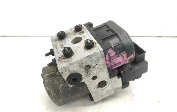 Volkswagen PASSAT B5 ABS Pump 8E0614111 0265216411 0273004132