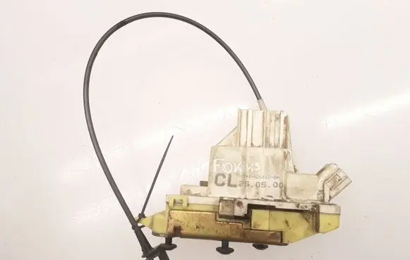 Ford Focus Rear door lock XS41A26412BH XS41A26412