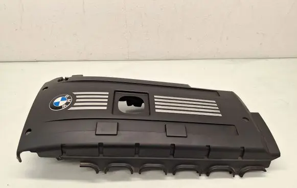 BMW 5 E60 E61 Engine cover (trim) 15678911