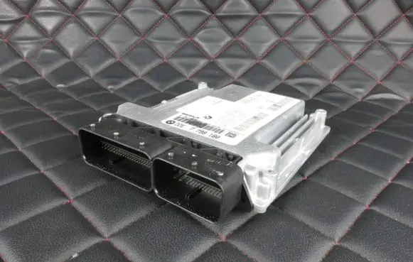 BMW X5 E53 Engine control unit/module 0281011501 1039S08S14 7798180