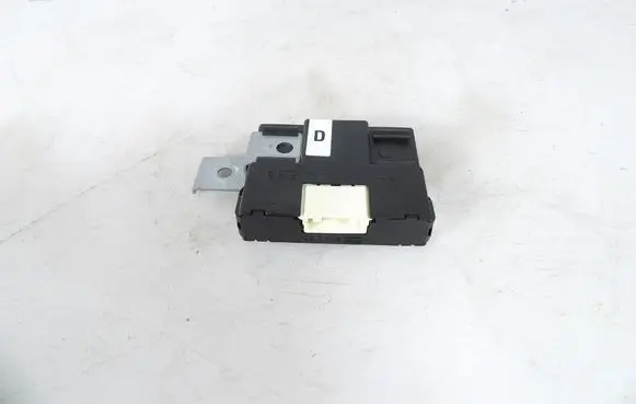 Subaru Legacy Engine control unit/module 88255FG010