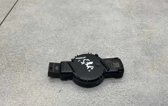 Opel Astra K Rain sensor 84149672