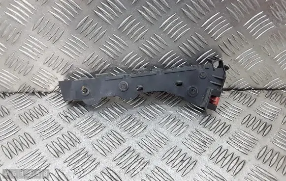 Opel Zafira B Front bumper mounting bracket 13124997lh