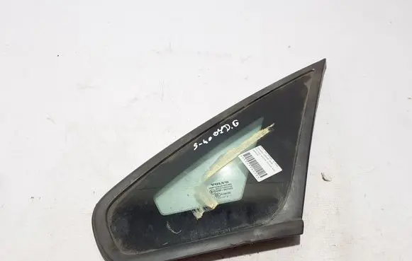 Volvo S40 Rear side window 8650441