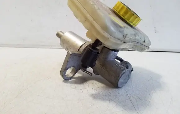 Audi A6 S6 C6 4F Master brake cylinder 8E0611301G