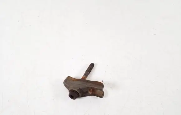 KIA Sportage Fuel Injector clamp holder 33814-2F000