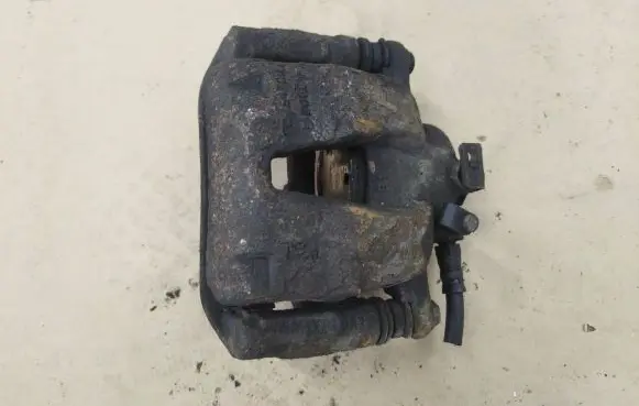 Fiat Punto (199) Front brake caliper