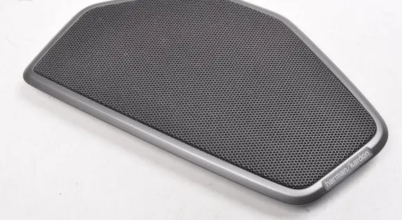 BMW 3 G20 G21 Front door speaker cover trim 7482401