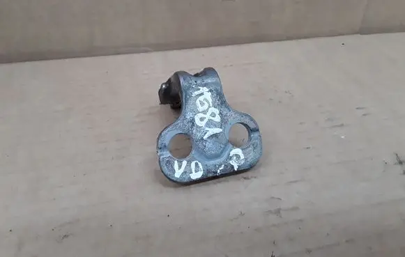 Jaguar XF Front door upper hinge 1420208