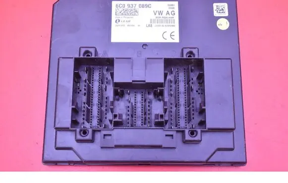 Skoda Rapid (NH) Comfort/convenience module 6C0937089C