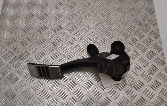 Ford Mustang VI Accelerator throttle pedal CR339F836AB