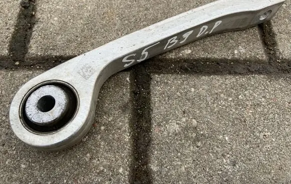 Rear anti-roll bar/stabilizer link