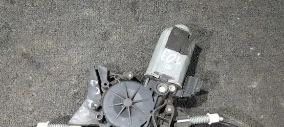 Alfa Romeo 156 Front door window regulator motor 400397 23181198