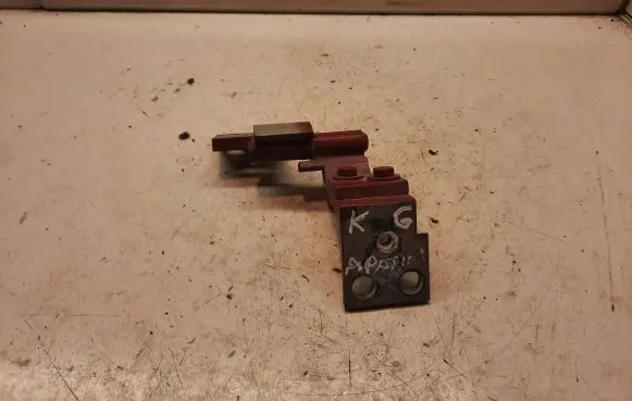 Peugeot Partner Loading door lower hinge 