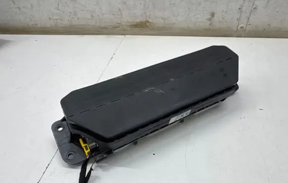 Mercedes-Benz E W214 Knee airbag A2148601701