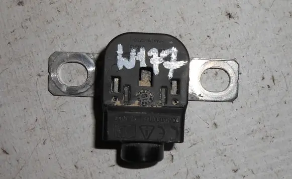 Mercedes-Benz A W177 AMG Battery relay fuse N00000008776
