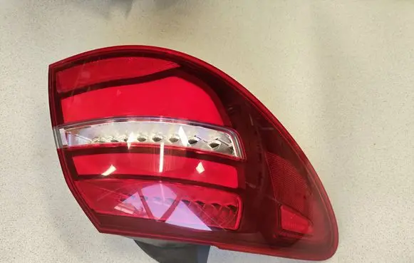 Mercedes-Benz B W246 W242 Rear/tail lights A2469068700 626501 2199414