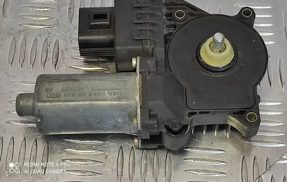 Jaguar X-Type Rear window lifting mechanism without motor 991135XXX 1822002727