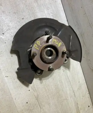 Ford Fiesta Front wheel hub h1bc3k170b1a