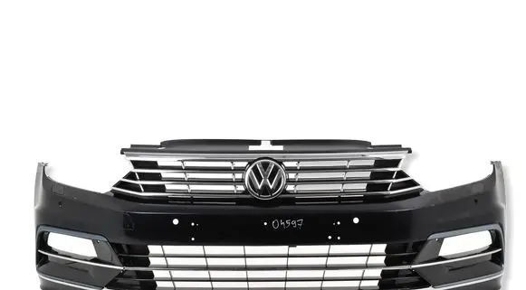 Volkswagen PASSAT B8 Front bumper 3G0807221