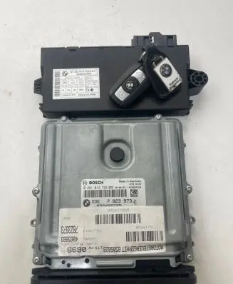 Engine ECU kit and lock set