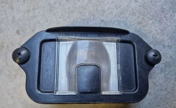 Ford Mustang V Number plate light 4R3313550AA