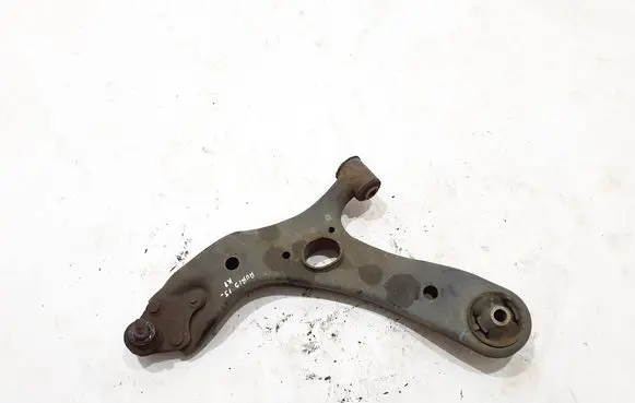 Toyota Auris E180 Front lower control arm/wishbone 4806902130
