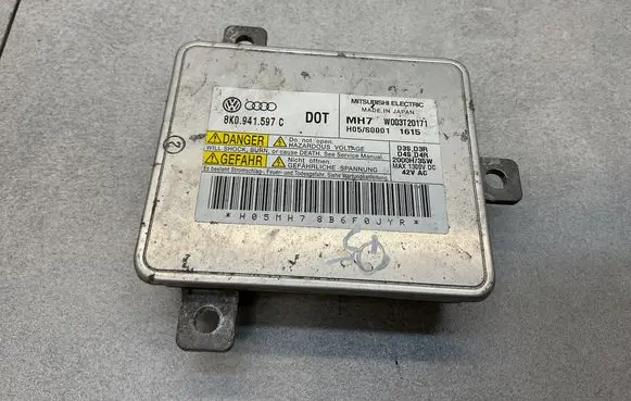 Audi Q5 SQ5 Headlight ballast module Xenon 8K0941597C