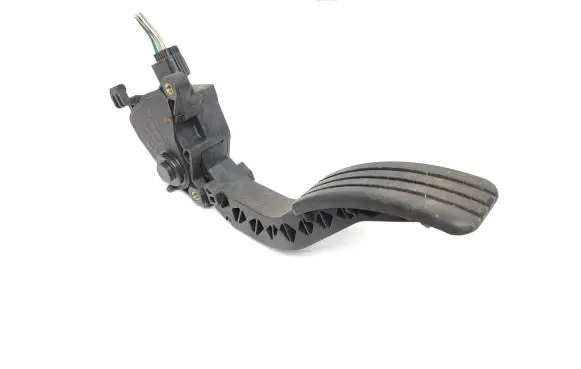 Renault Trafic III (X82) Accelerator throttle pedal 180027179R