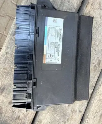 Jaguar XF X250 Keyless (KESSY) go control unit/module 8G9N19G481AA